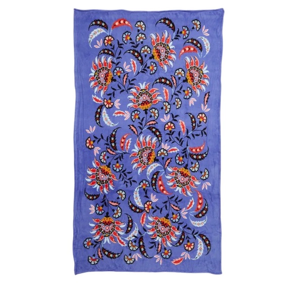 Vera Bradley Throw Blanket NWT - Picture 2 of 5